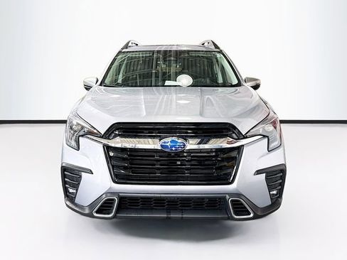 Used 2023 Subaru Ascent Touring AWD/4WD image 4