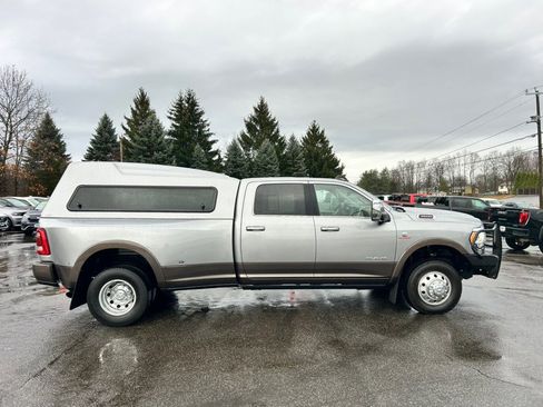 Used 2023 RAM 3500 Limited image 7