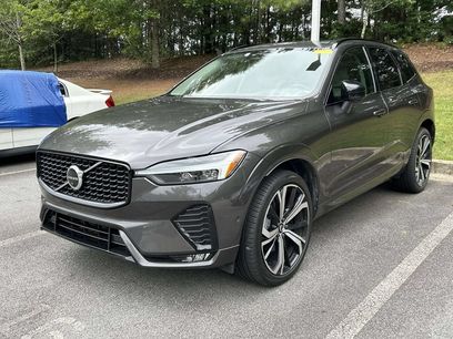 Used 2023 Volvo XC60 B5 Ultimate w/ Climate Package