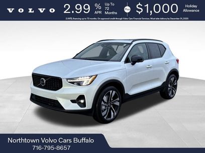 New 2026 Volvo XC40 B5 Plus w/ Climate Package