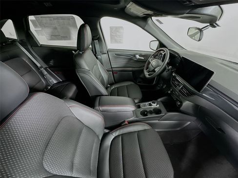 New 2026 Ford Escape ST-Line Select w/ Tech Pack #2 image 29