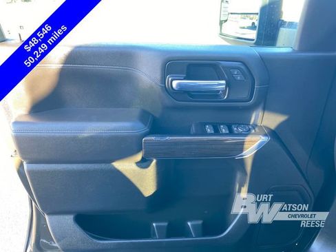 Used 2022 Chevrolet Silverado 3500 LT w/ Convenience Package image 11
