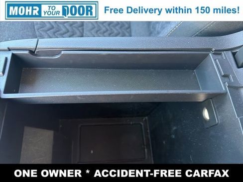 Used 2023 Chevrolet Equinox LT image 23