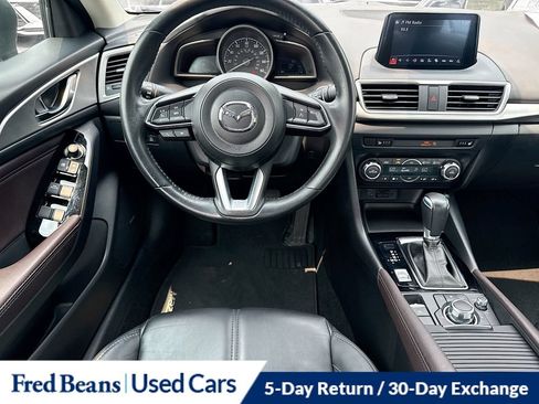 Used 2018 MAZDA MAZDA3 Touring FWD image 30