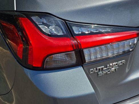 Used 2024 Mitsubishi Outlander Sport ES AWD/4WD image 26