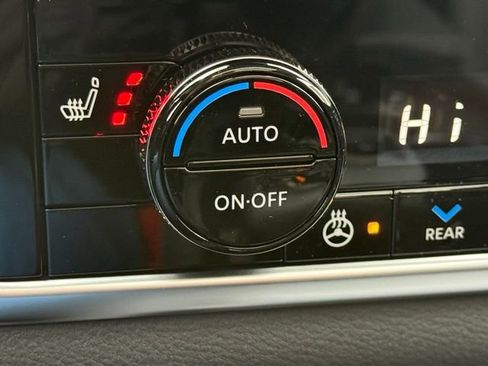 New 2026 Nissan Rogue Platinum w/ Platinum Premium Package image 36