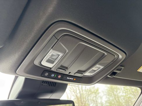 Used 2023 GMC Sierra 1500 SLT w/ X31 Off-Road Package image 26