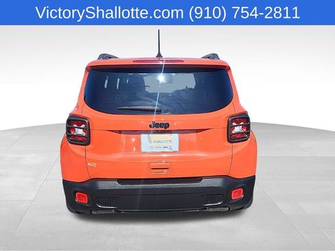 Used 2018 Jeep Renegade Altitude w/ Popular Equipment Group FWD image 21