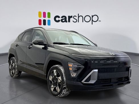 Used 2025 Hyundai Kona SEL image 7
