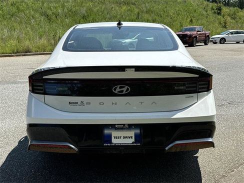 New 2025 Hyundai Sonata SEL image 6