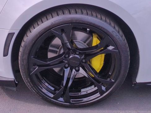 Used 2021 Chevrolet Camaro SS image 10