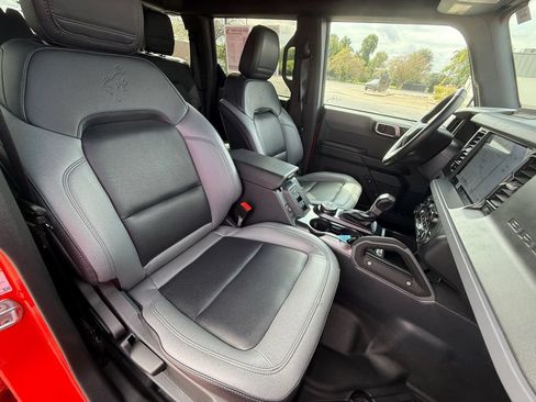 Used 2024 Ford Bronco Big Bend AWD/4WD image 30