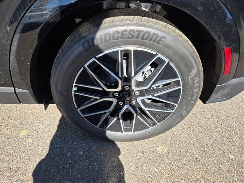 New 2025 Ford Mustang Mach-E Premium image 9