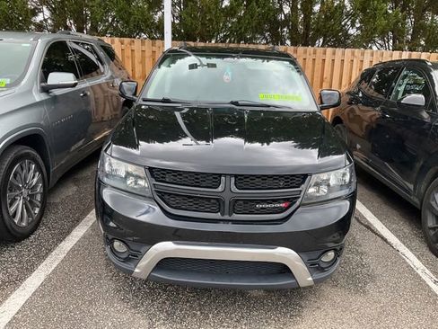Used 2018 Dodge Journey Crossroad AWD/4WD image 2