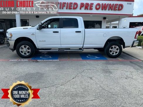 Used 2024 RAM 2500 Big Horn AWD/4WD image 1