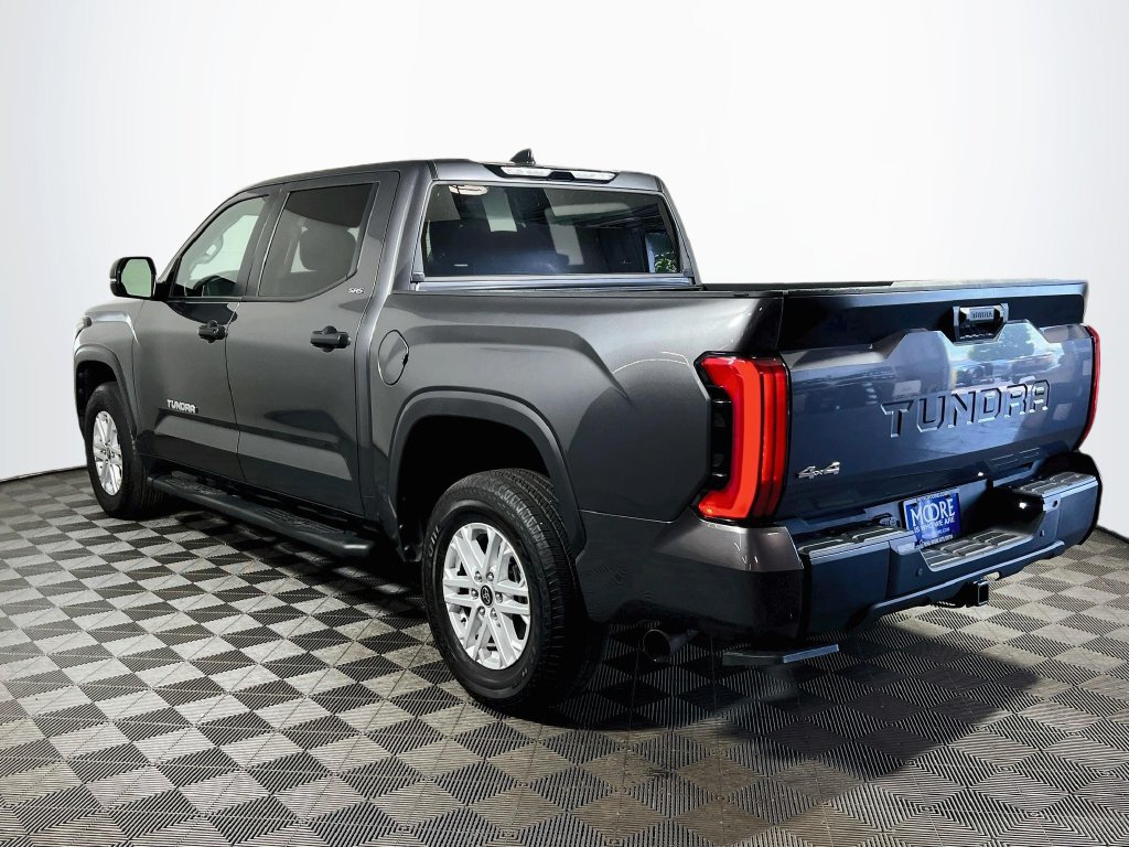 Used 2024 Toyota Tundra SR5 w/ SR5 Convenience Package AWD/4WD image 5
