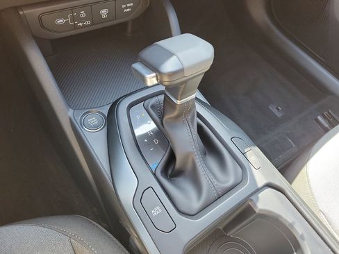 New 2026 Kia K4 LXS image 34