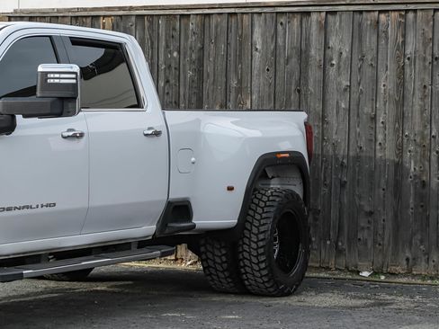 Used 2021 GMC Sierra 3500 Denali w/ Denali Ultimate Package image 6