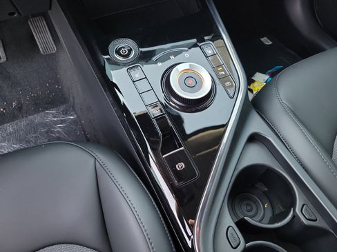 New 2026 Kia Niro Wind FWD image 22