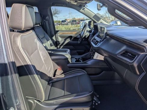 Used 2021 Chevrolet Tahoe Premier image 33