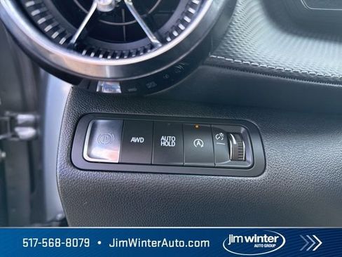 Used 2025 Chevrolet Equinox LT image 23