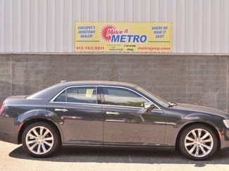 Used 2019 Chrysler 300 Limited image 1