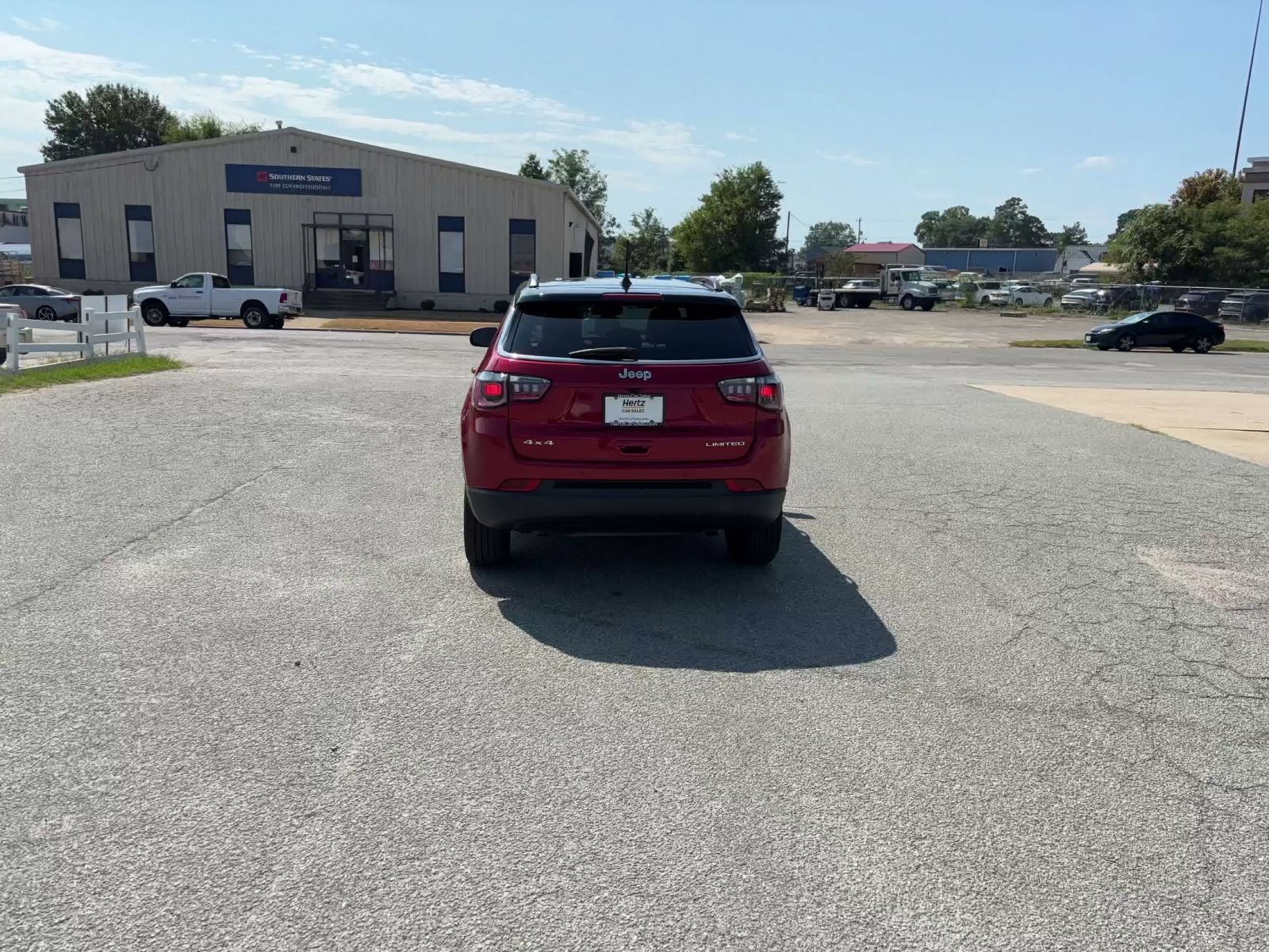 Used 2025 Jeep Compass Limited AWD/4WD image 12