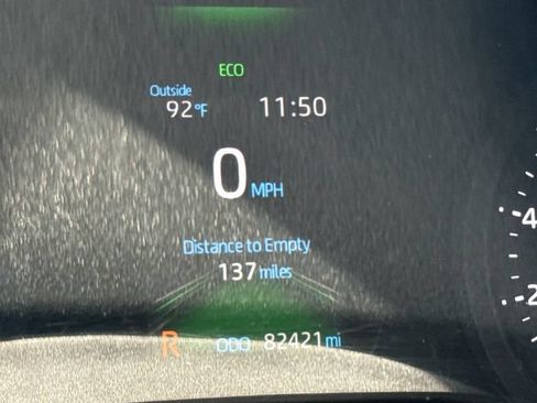 Used 2023 Toyota Sienna LE FWD image 25