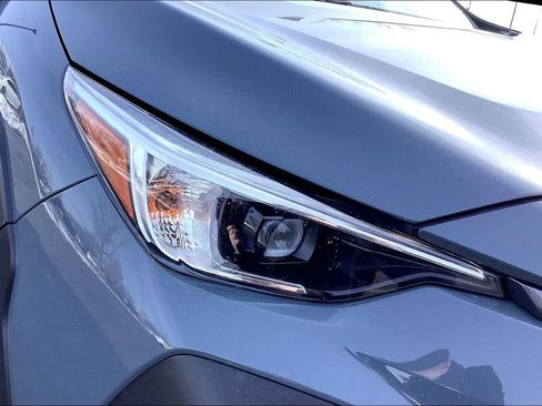 Certified 2025 Subaru Crosstrek 2.0i Premium image 32
