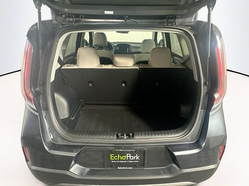 Used 2025 Kia Soul LX w/ LX Technology Package image 29