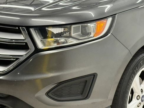 Used 2016 Ford Edge SE FWD image 4
