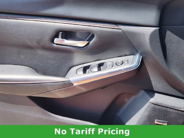Used 2024 Nissan Sentra SR w/ SR Premium Package FWD image 22
