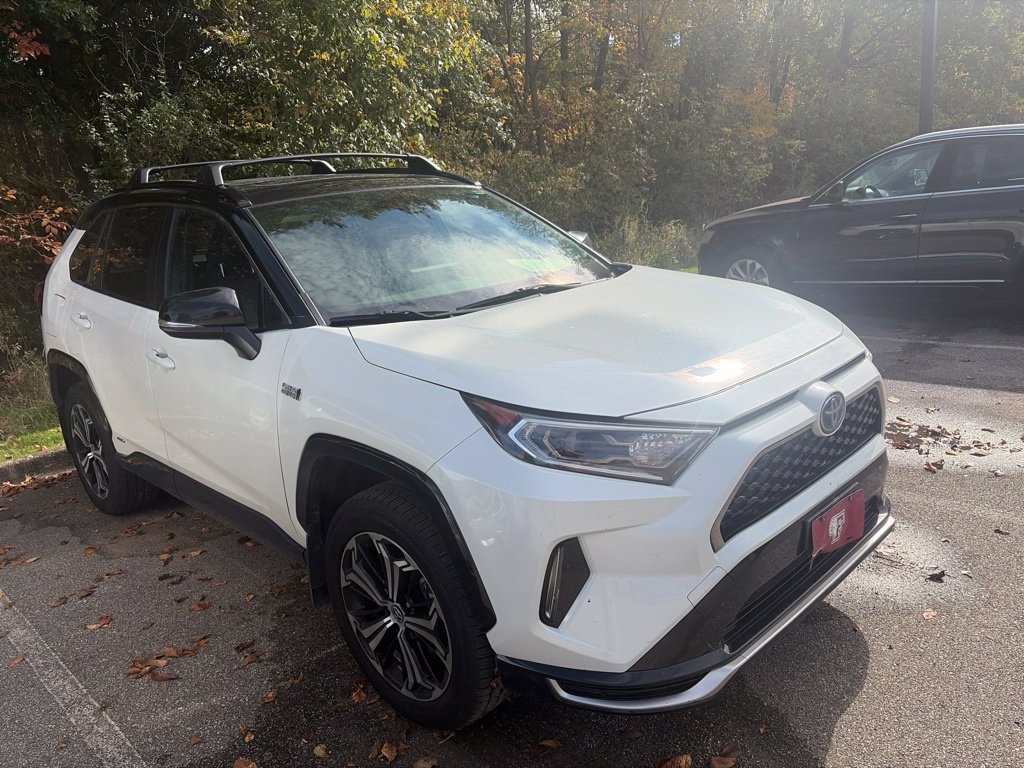 Used 2021 Toyota RAV4 XSE w/ Weather Package AWD/4WD image 3