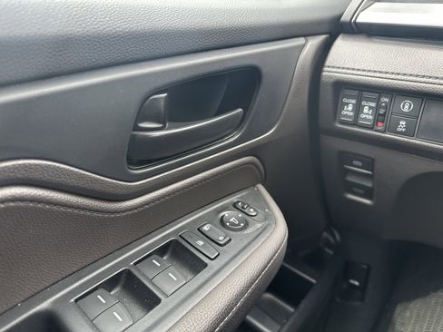 Certified 2023 Honda Odyssey EX image 22