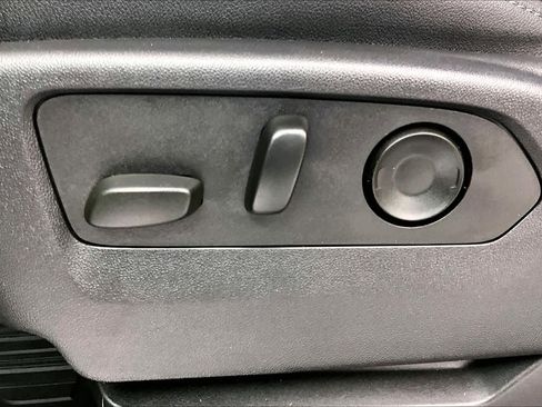 Used 2023 GMC Sierra 1500 SLT RWD image 33