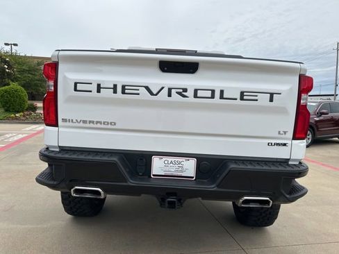 Used 2021 Chevrolet Silverado 1500 LT Trail Boss w/ Convenience Package II AWD/4WD image 8