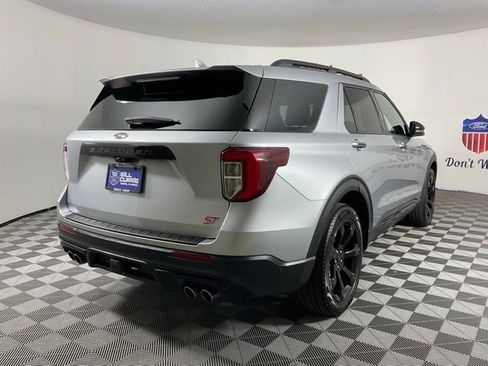 Certified 2020 Ford Explorer ST w/ ST High-Performance Pack image 3