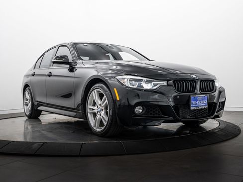 Used 2017 BMW 340i xDrive Sedan AWD/4WD image 1