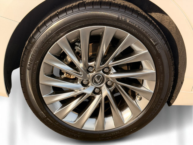 Certified 2023 Lexus ES 300h w/ Accessory Package (Z1) FWD image 6