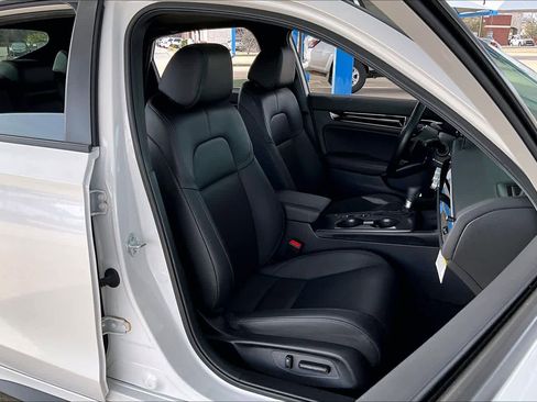 Certified 2025 Honda Civic Sport Touring image 8