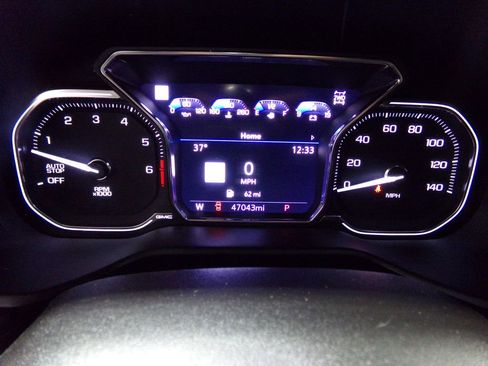 Used 2021 GMC Yukon Denali image 28