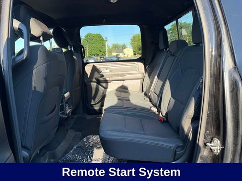 Used 2022 RAM 1500 Big Horn AWD/4WD image 23