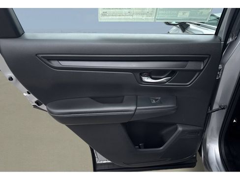 Used 2024 Honda CR-V LX image 17