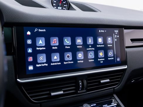 Certified 2023 Porsche Cayenne image 23