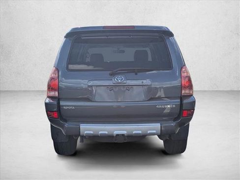 Used 2003 Toyota 4Runner SR5 AWD/4WD image 3