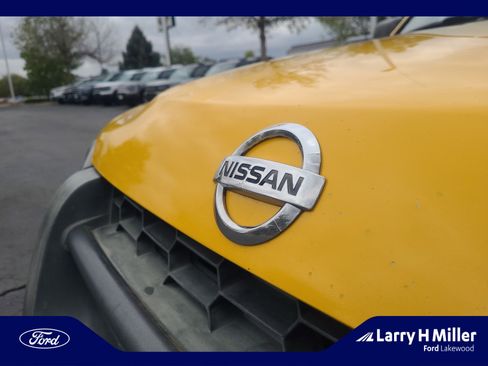 Used 2004 Nissan Xterra SE w/ (LTH) Rugged Leather Pkg AWD/4WD image 23
