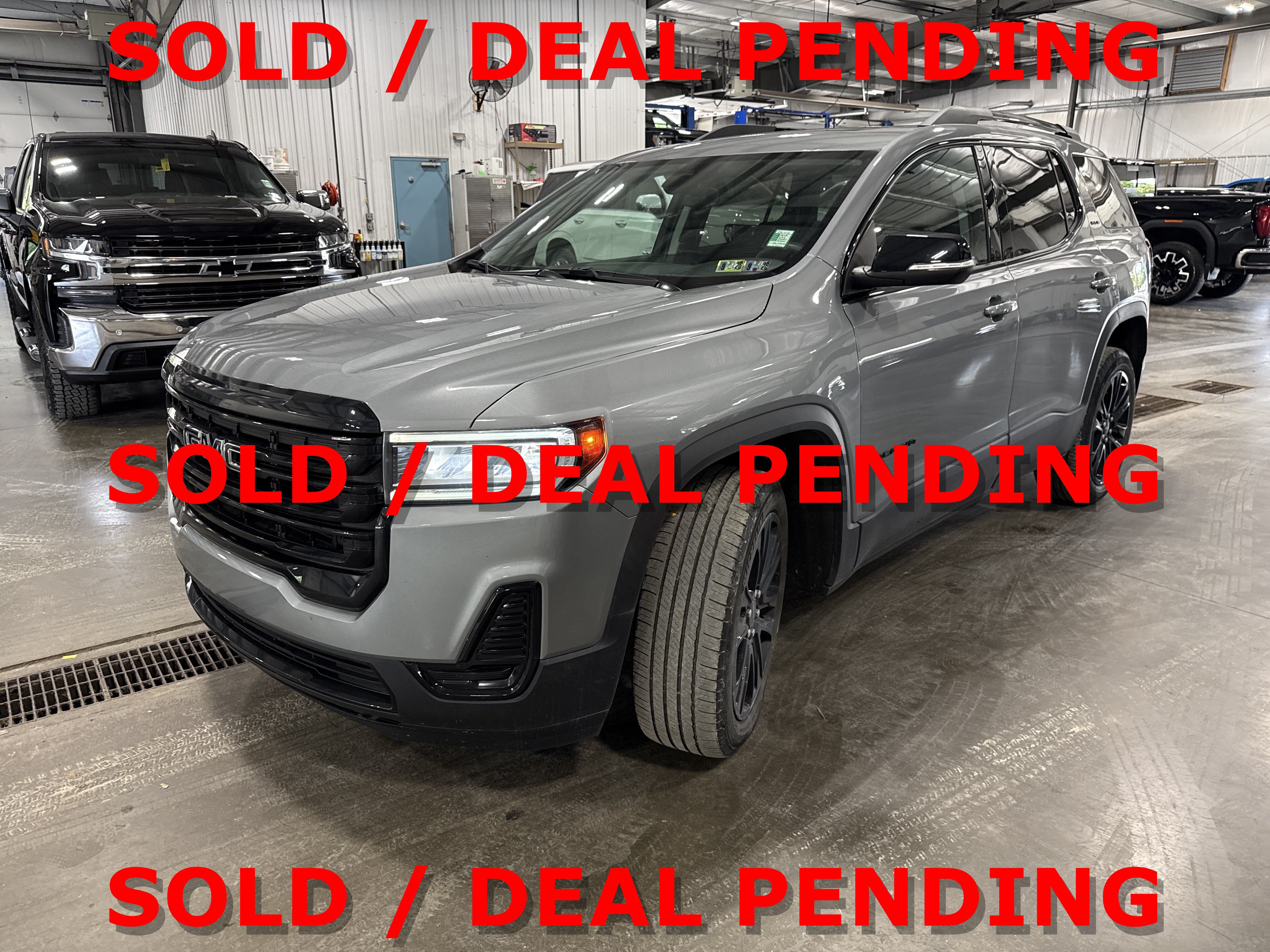 Used 2023 GMC Acadia SLE w/ Driver Convenience Package AWD/4WD image 6