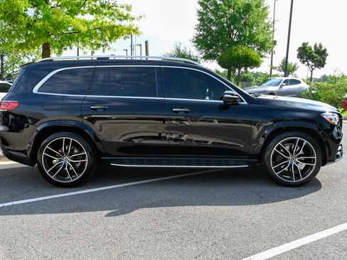 Used 2021 Mercedes-Benz GLS 580 4MATIC image 4