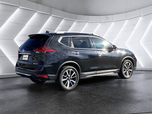 Used 2019 Nissan Rogue SL image 4