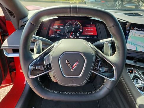 Used 2025 Chevrolet Corvette Stingray Preferred Conv w/ Z51 Performance Package RWD image 25